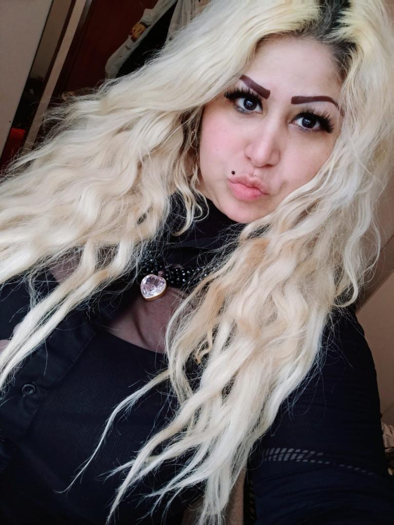 653974823: Chica busca chico en Navarra