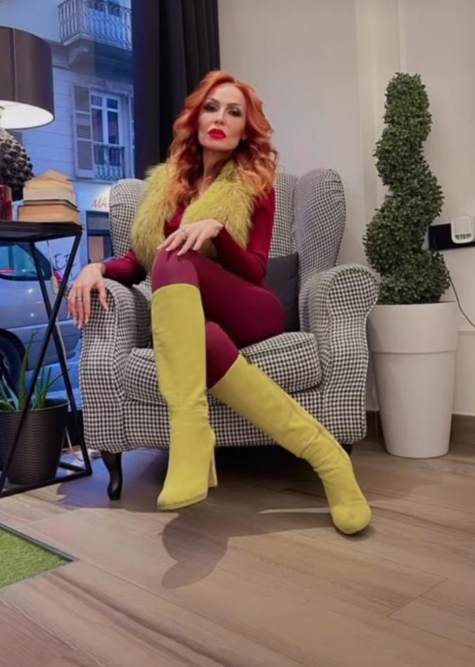 Chica busca chico en Murcia: 