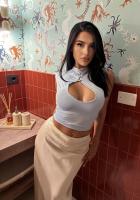 670994947: Chica busca chico en Málaga