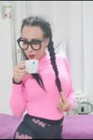 655882183: Chica busca chico en Madrid