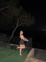 684750995: Chica busca chico en Barcelona