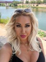 610808068: Chica busca chico en Zaragoza