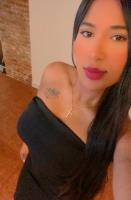 664248198: Chica busca chico en Sevilla