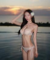 697389321: Chica busca chico en Cádiz