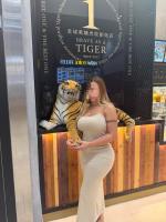 641070235: Chica busca chico en Barcelona