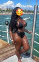 614769921: Chica busca chico en Barcelona