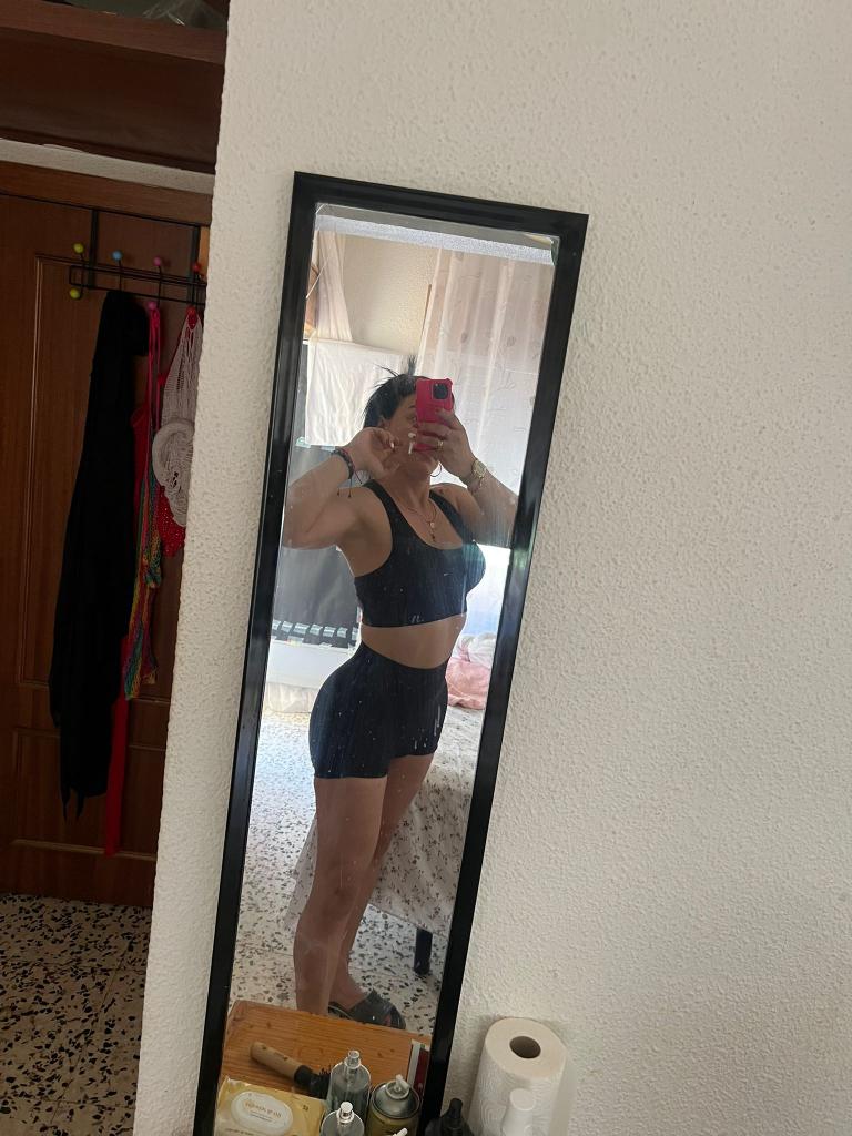 637475958: Travesti en Granada