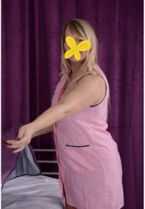644455879: Chica busca chico en Sevilla