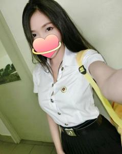 742077479: Chica busca chico en Navarra