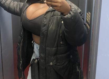 602598860: Chica busca chico en Gerona