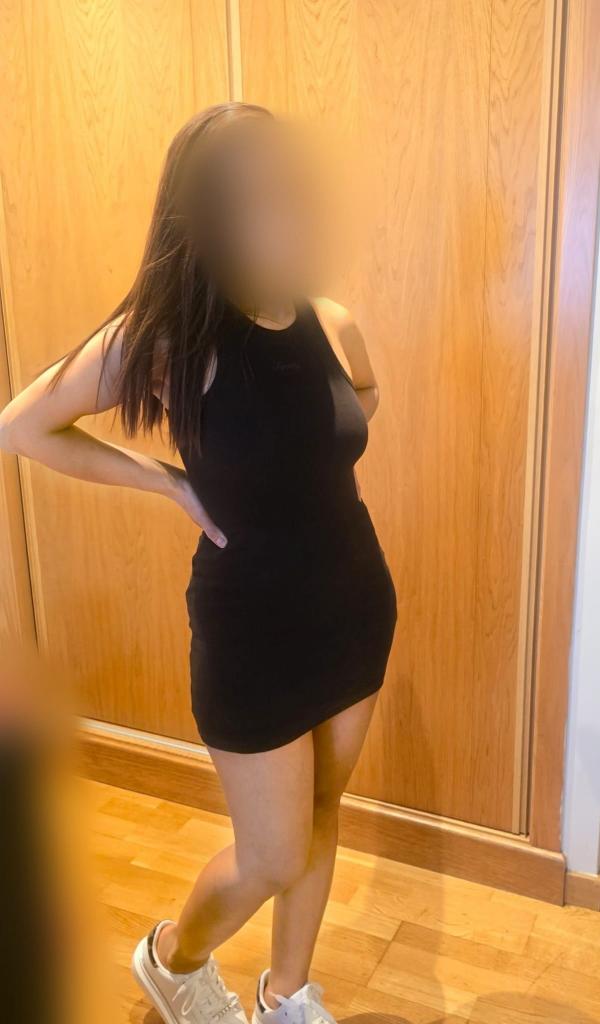 643125944: Chica busca chico en Pontevedra