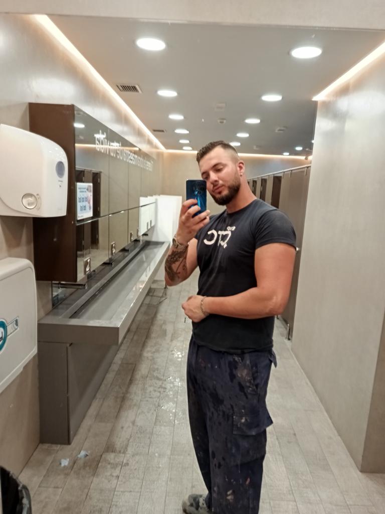 Chico busca chica en Madrid: 