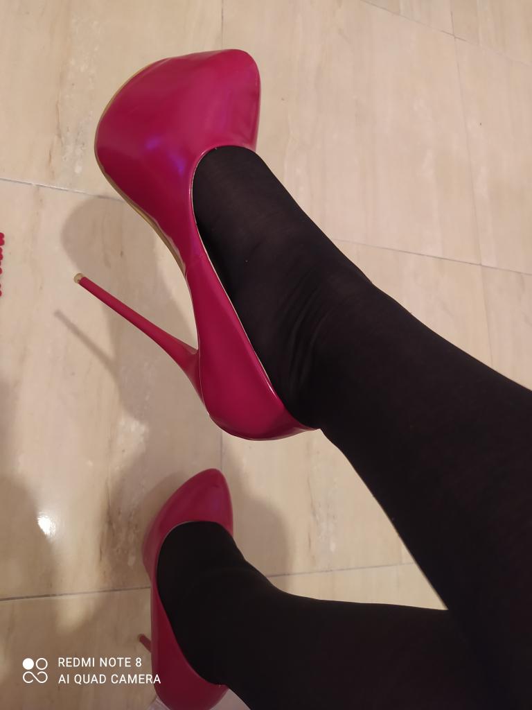 Chica busca chico en Mallorca: 