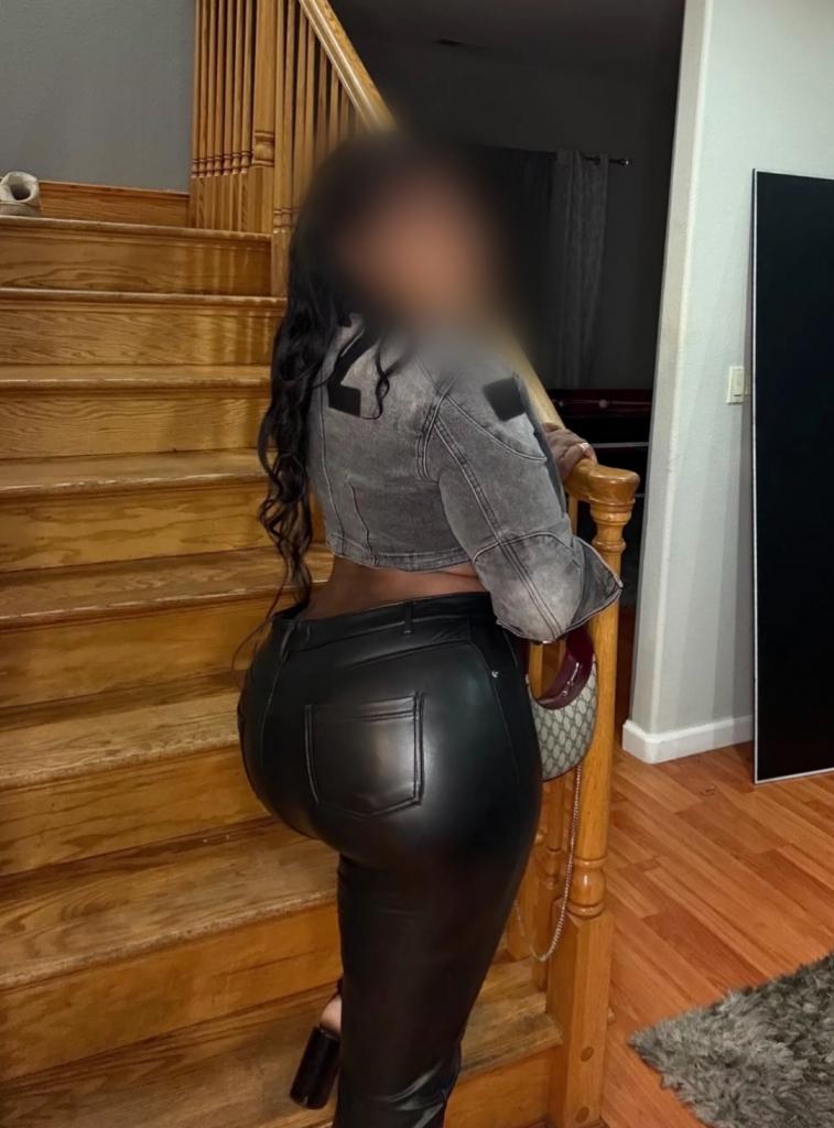 Chica busca chico en Cáceres: 