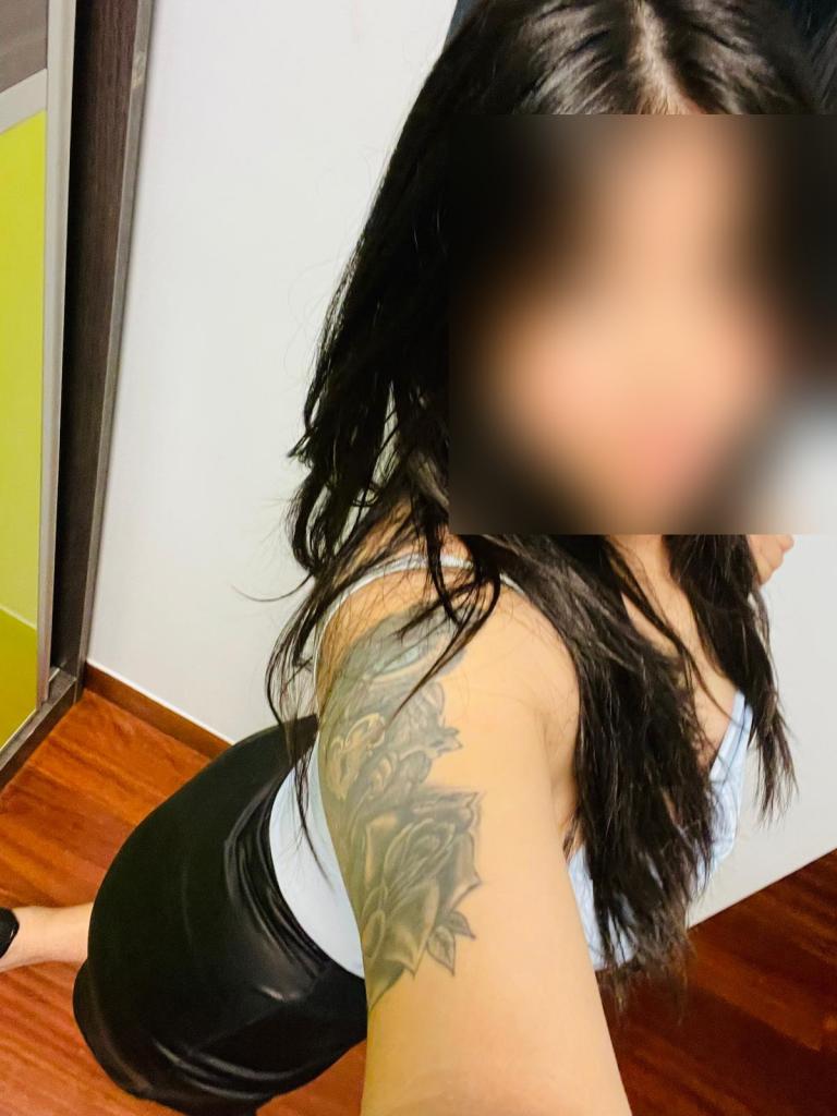 635788530: Chica busca chico en Cantabria