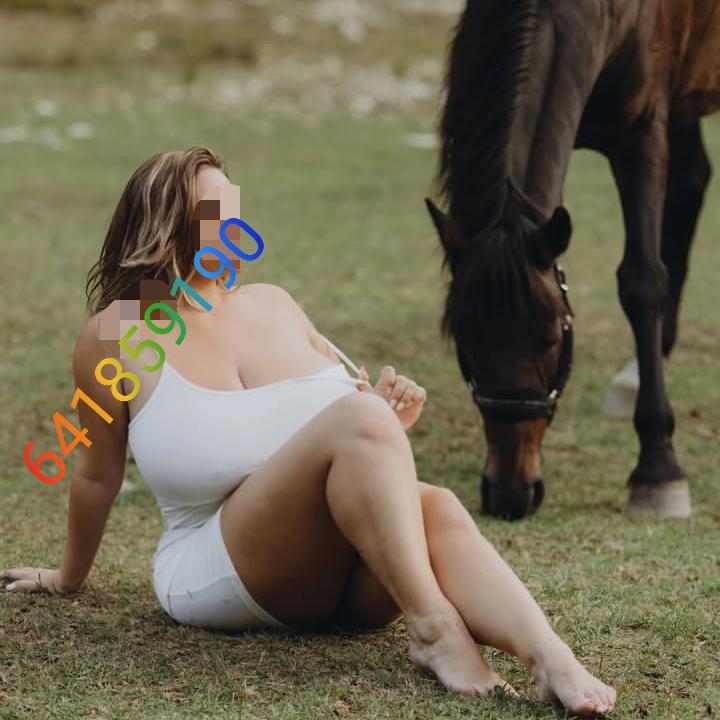 Chica busca chico en Cádiz: 