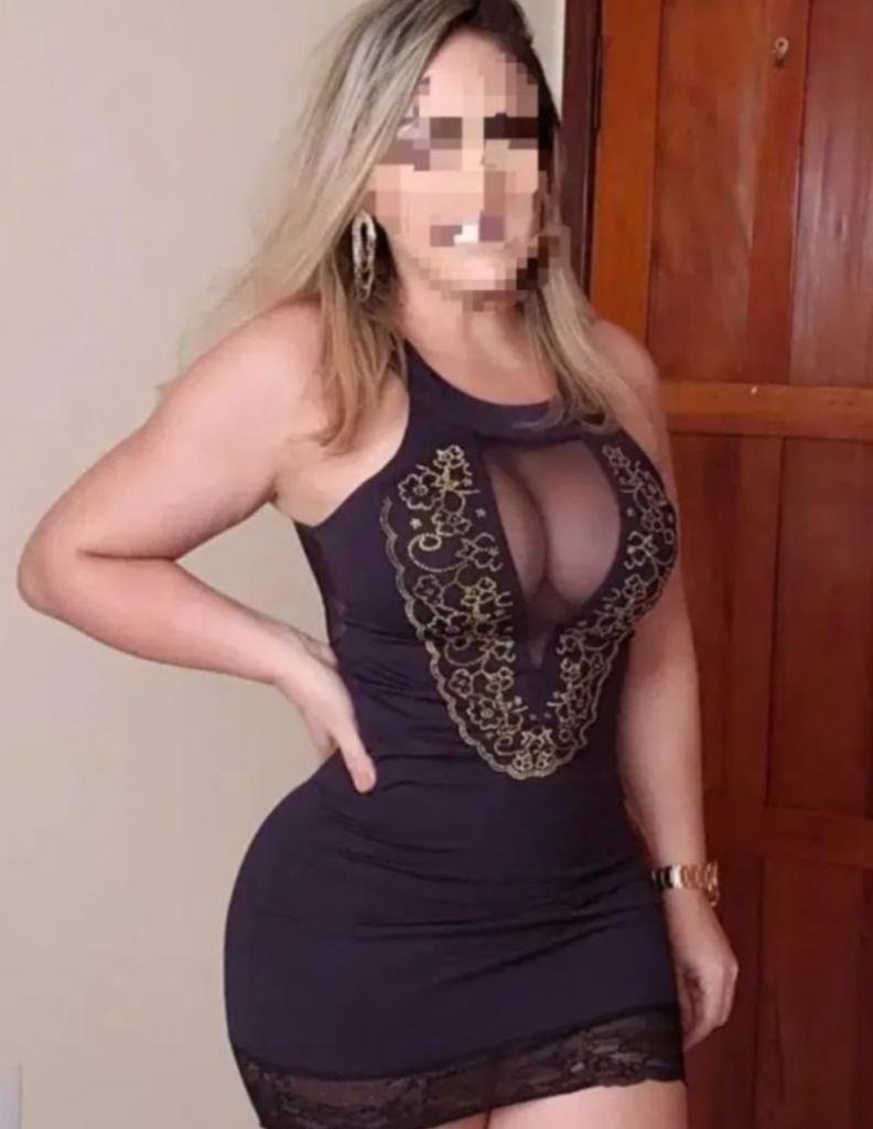 Chica busca chico en La Coruña: 