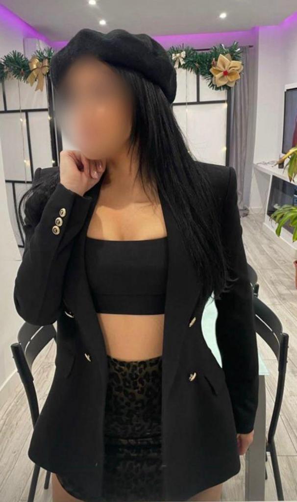 Chica busca chico en Sevilla: 