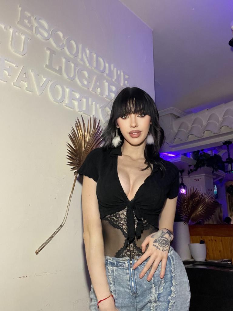 Chica busca chico en Alicante: 