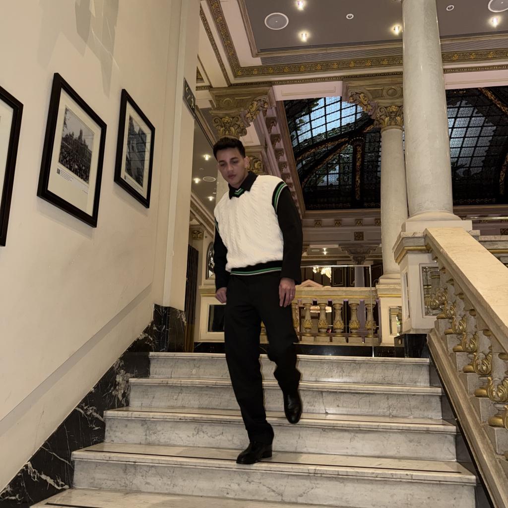 604295130: Chico busca chica en Alicante