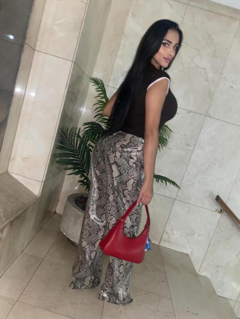 Chica busca chico en Mallorca: 