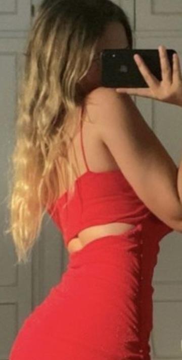 Chica busca chico en Huelva: 