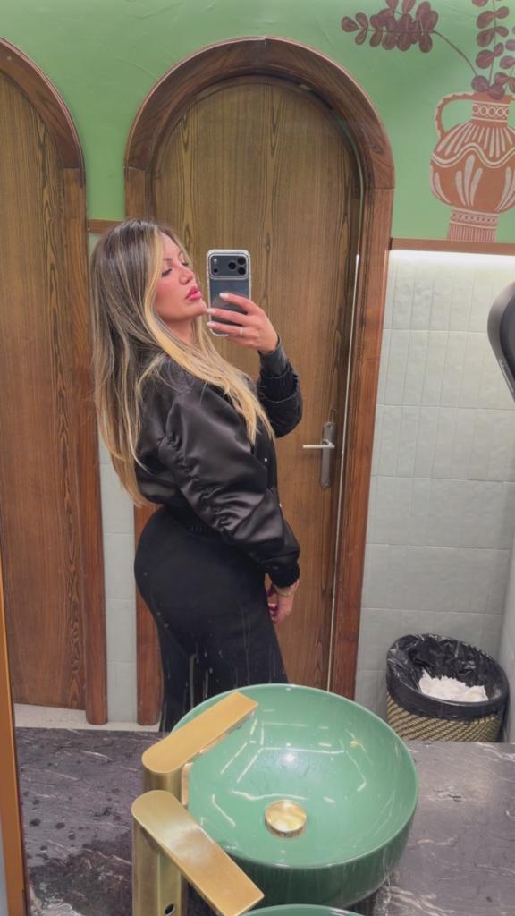 610440856: Chica busca chico en Valencia