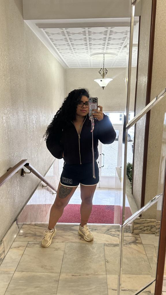 Chica busca chico en Granada: 