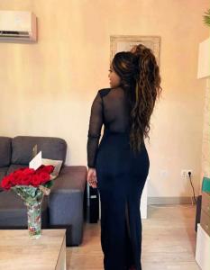 613941238: Chica busca chico en Málaga