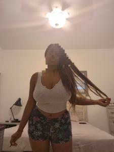 613796931: Chica busca chico en Cáceres