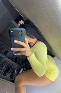 631940458: Chica busca chico en Orense