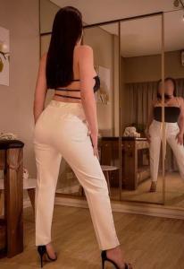 657471028: Chica busca chico en Navarra