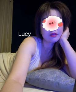 677900589: Chica busca chico en Madrid