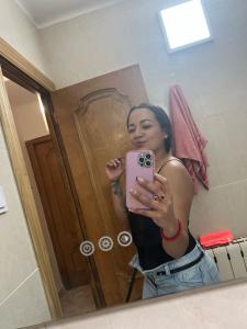 614784441: Chica busca chico en Tenerife