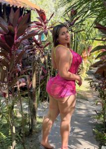 671656290: Chica busca chico en Navarra