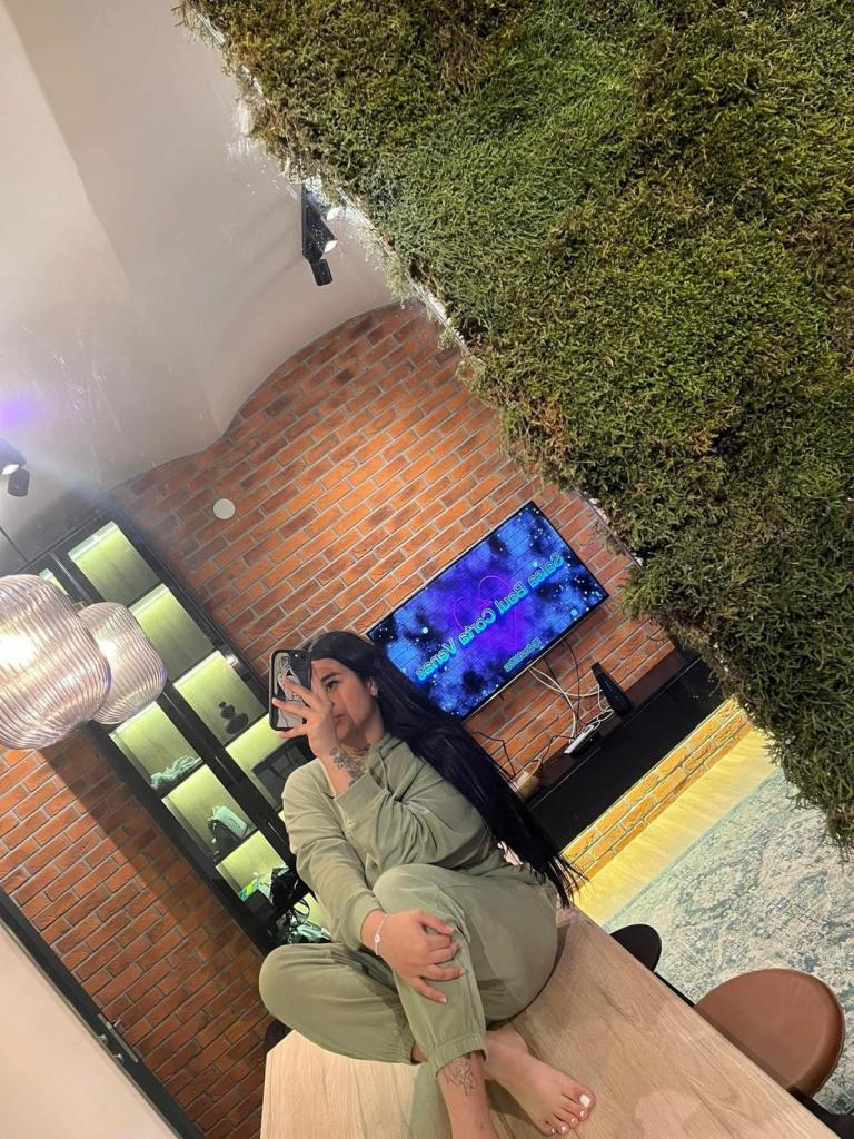 Chica busca chico en Gerona: 