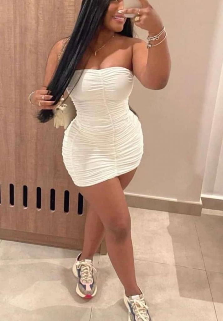 Chica busca chico en Granada: 