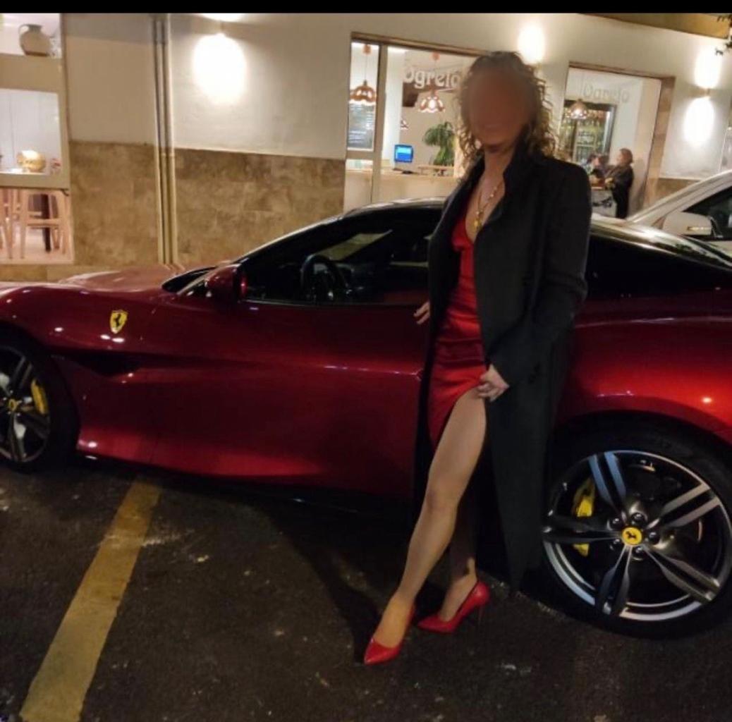 Chica busca chico en Zaragoza: 