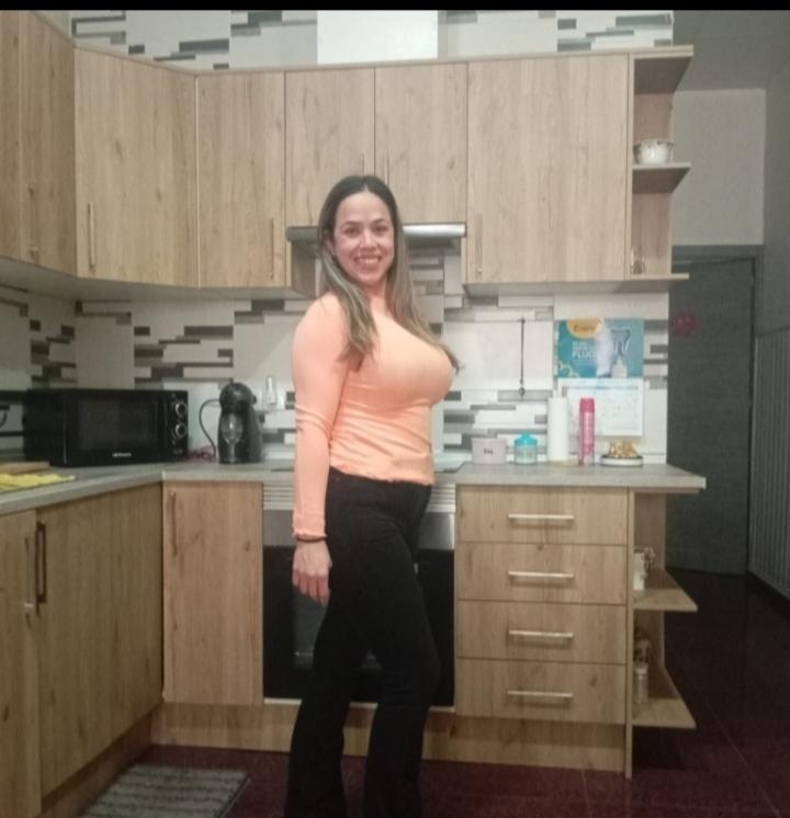 Chica busca chico en Alicante: 