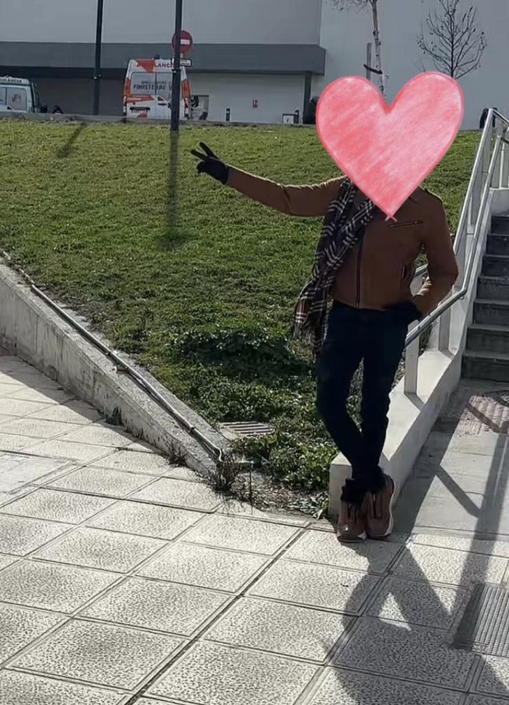 Chico busca chica en Almería: 