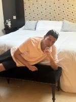 633350976: Chico busca chica en Málaga