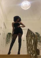 663847997: Chica busca chico en Alicante