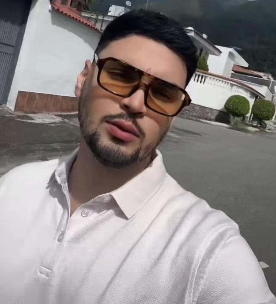 Chico busca chica en Las Palmas: 