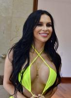 641507912: Chica busca chico en Ibiza