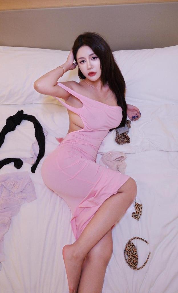 678804290: Chica busca chico en Barcelona