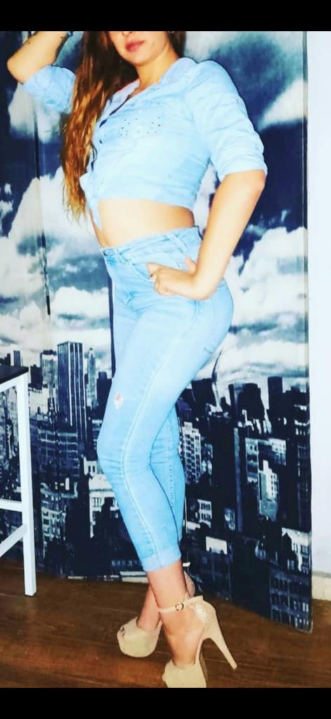 Chica busca chico en Sevilla: 