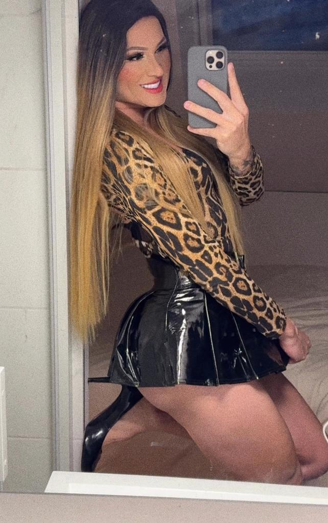 613876953: Transexual en Madrid
