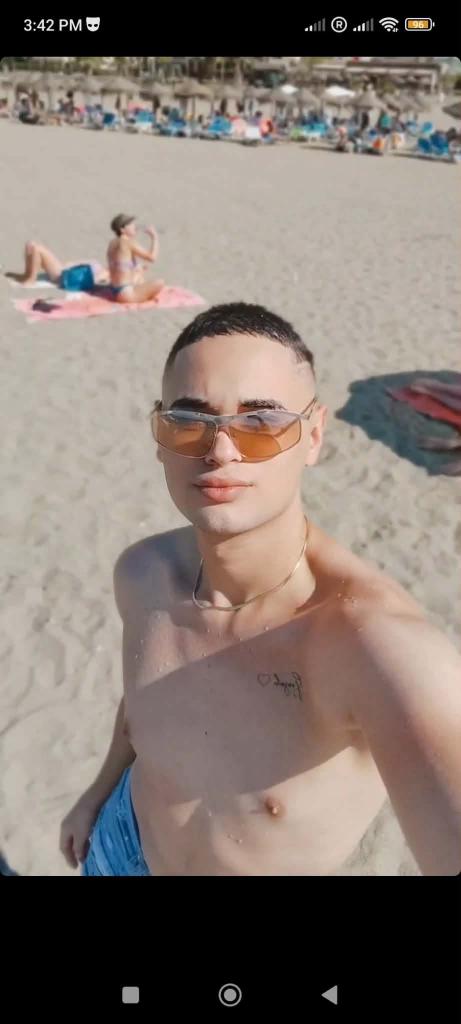 Chico busca chica en Barcelona: 