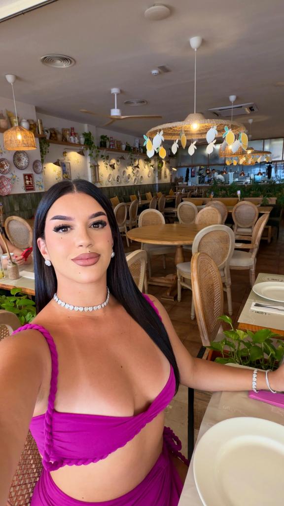 614568370: Chica busca chico en Tenerife