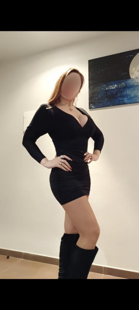 643587750: Chica busca chico en Málaga
